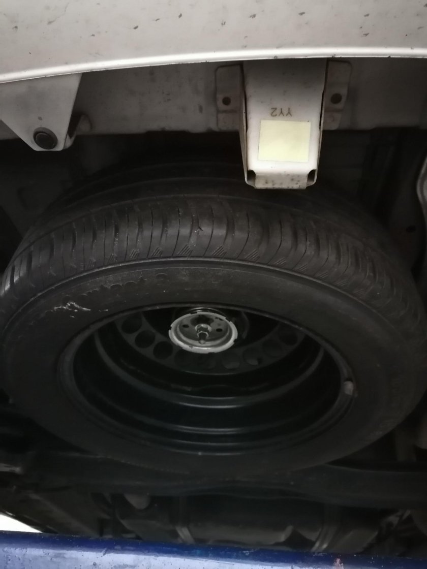 Honda freed 2010 запаска