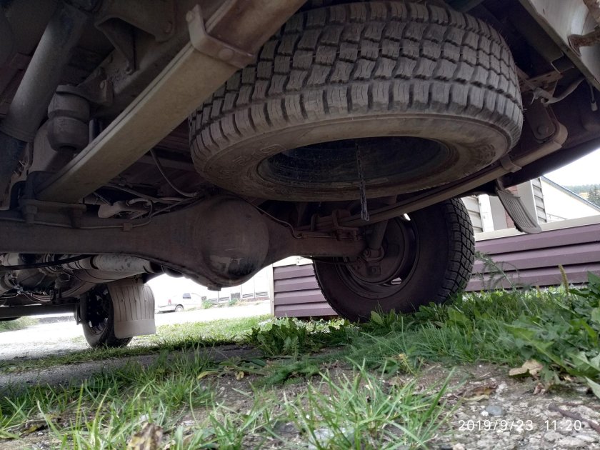 Кронштейн запаски Соболь 4х4