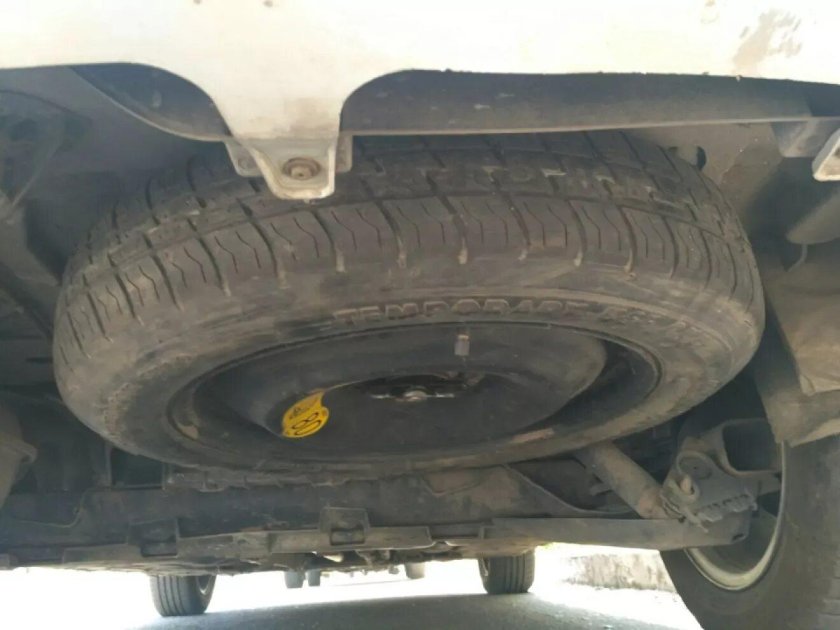 Тойота виш запаска