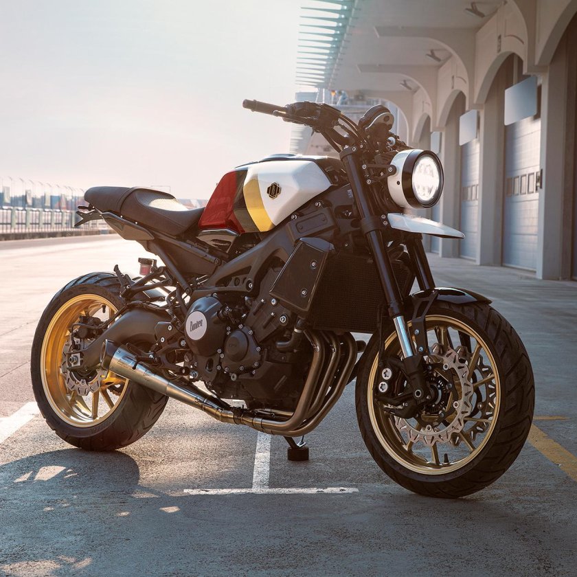 Yamaha xsr900