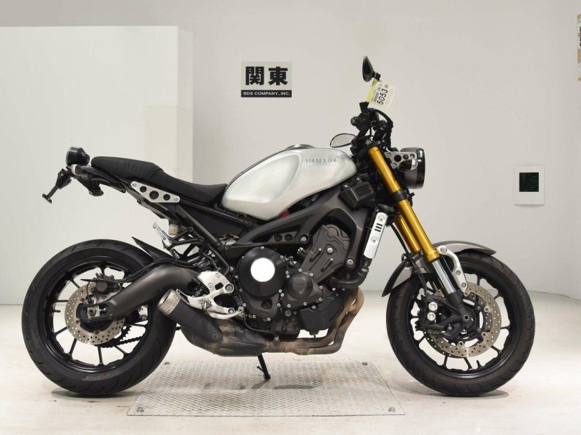 Yamaha xsr 900