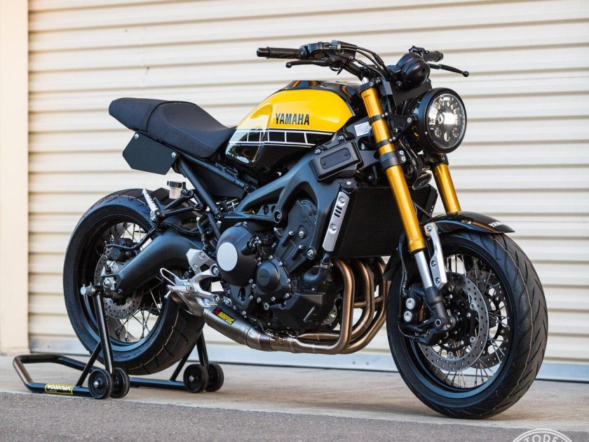 Ямаха xsr900