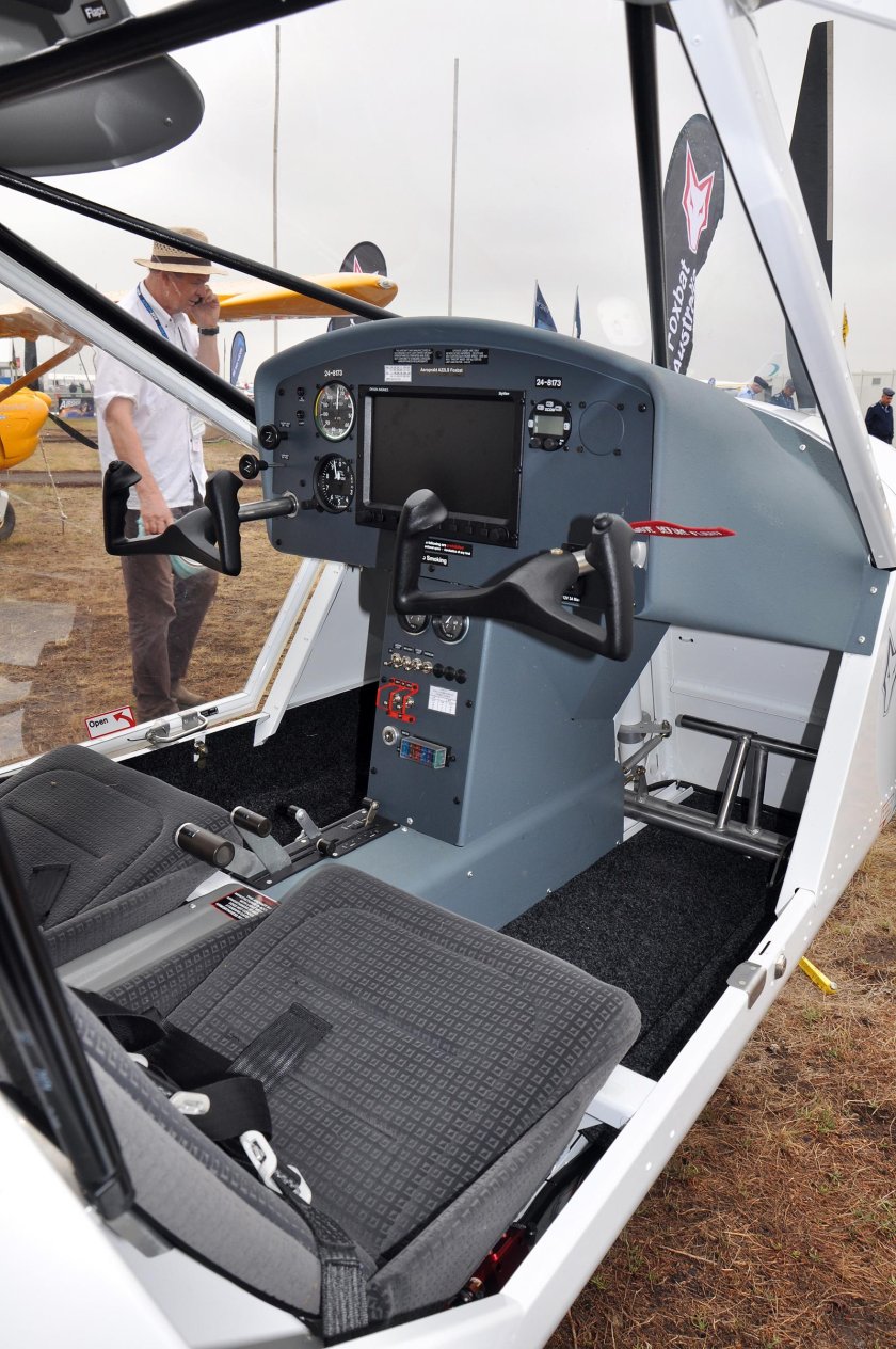 Аэропракт а-22 кабина