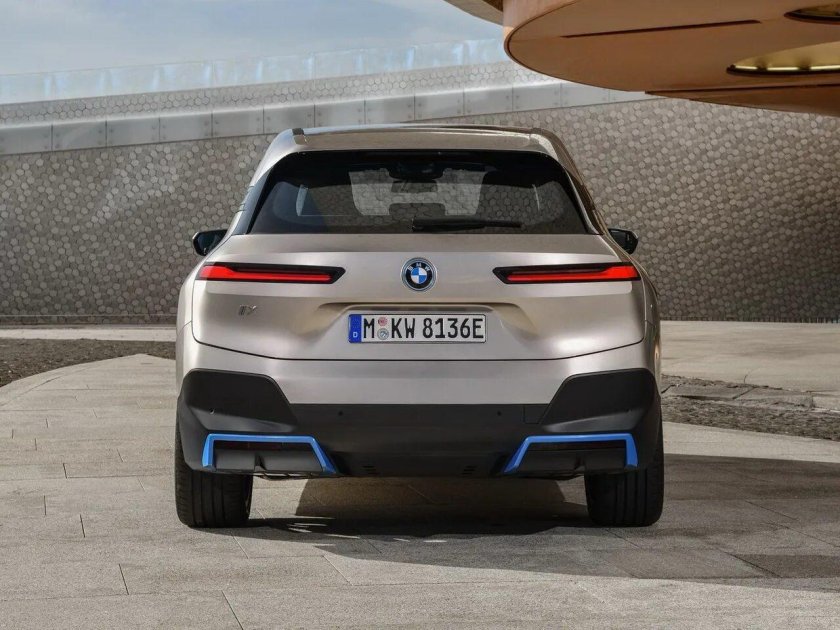 Кроссовер bmw