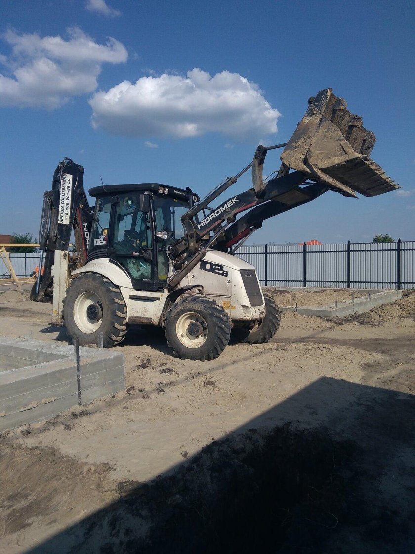 Экскаватор погрузчик hidromek hmk 102 b