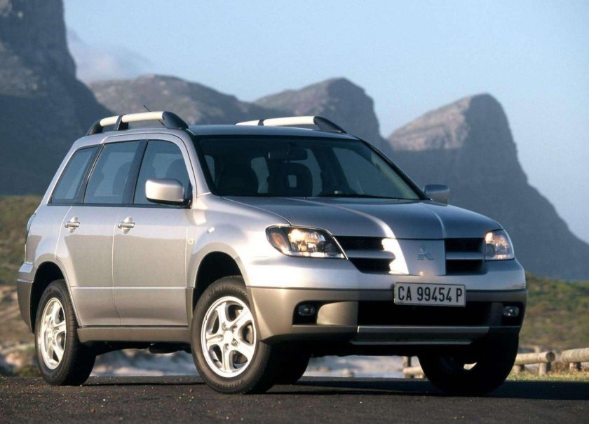 Мицубиси Аутлендер 2003