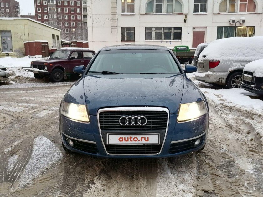 Машина Audi a6