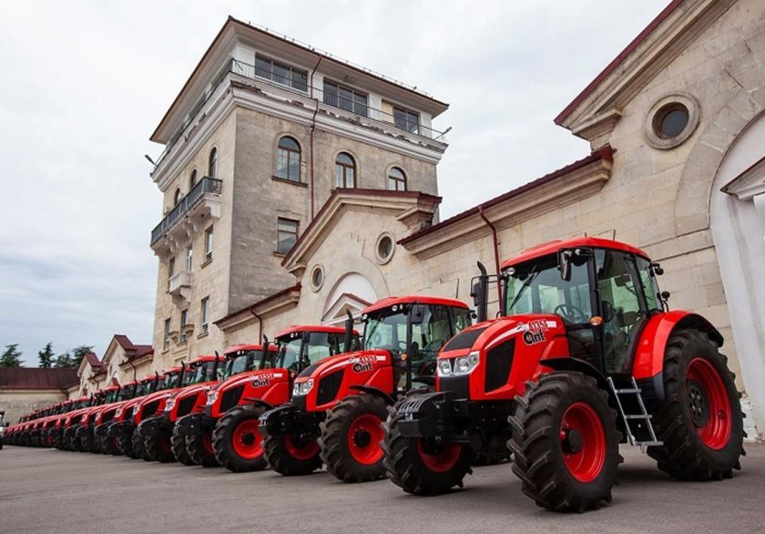 Трактор Ant 4135f