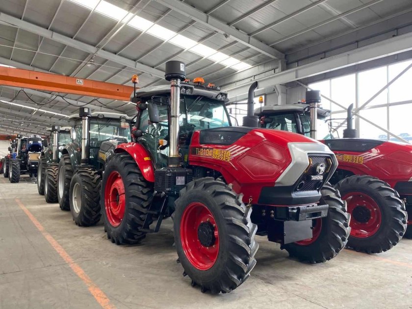 Китайский трактор кат 3604