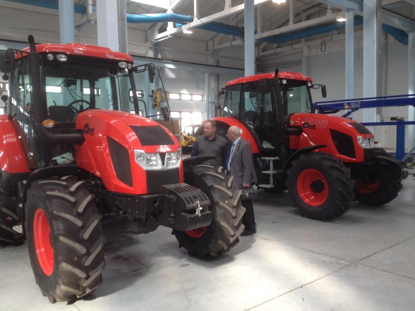 Трактор Zetor 4135f