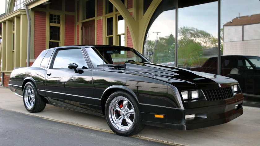 Chevrolet Monte Carlo 1989
