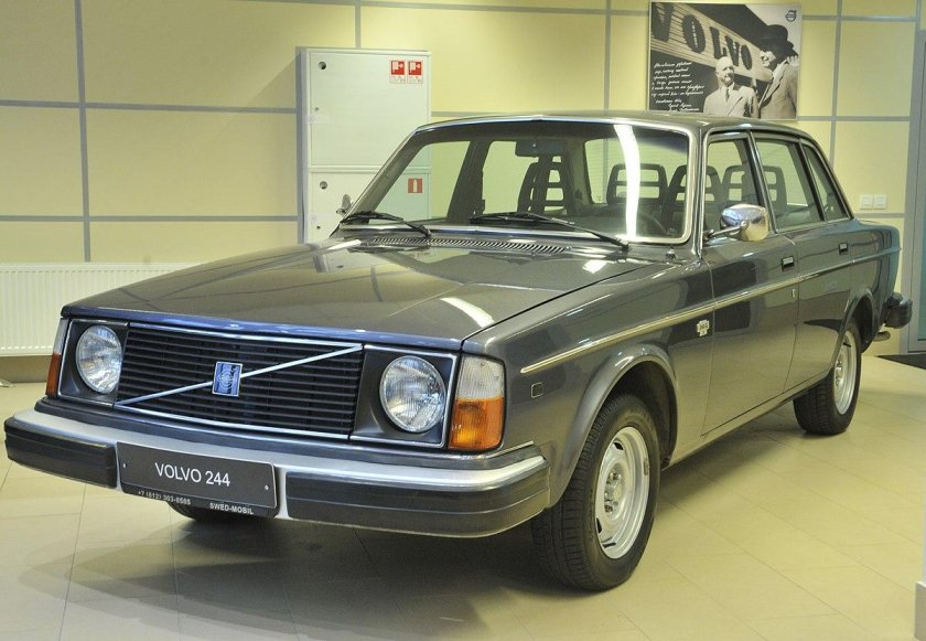 Volvo 244