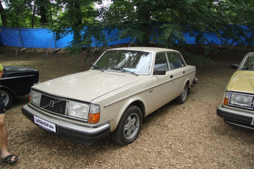 Volvo 244 gl