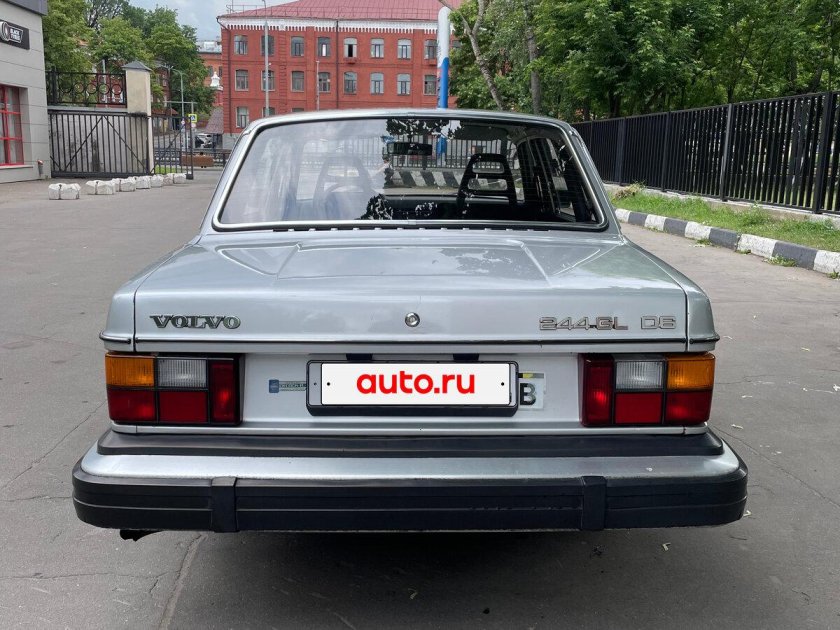 Volvo 260 series 1974 1982