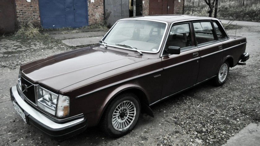 Volvo 244