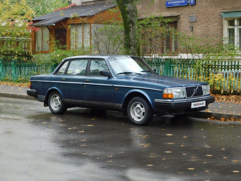 Volvo 240