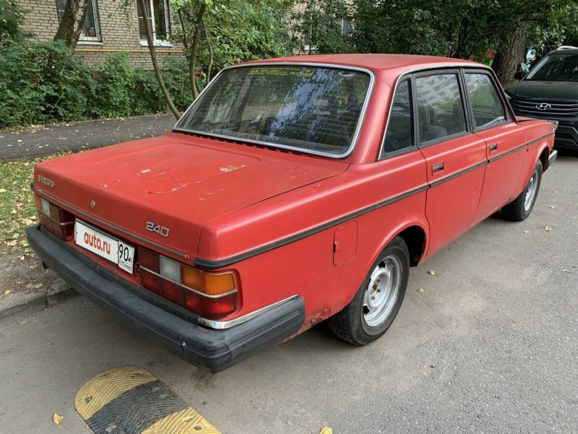 Volvo 240 1987