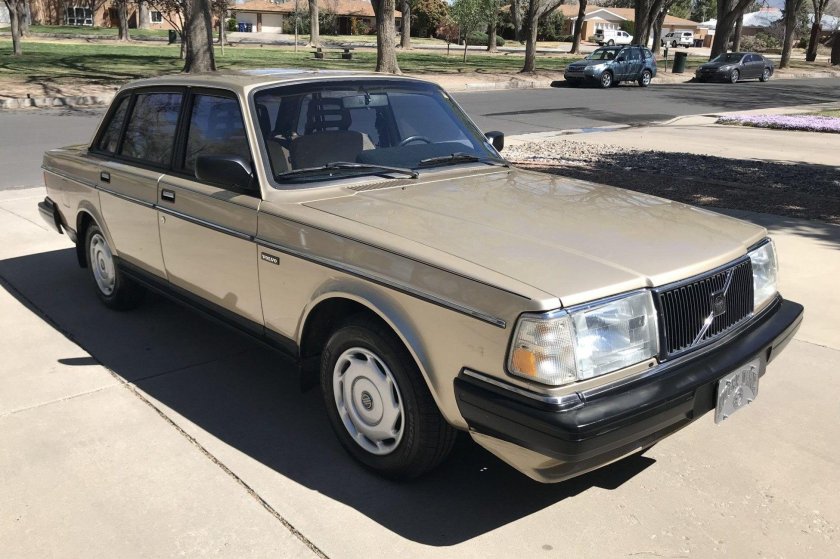 Volvo 240 1991