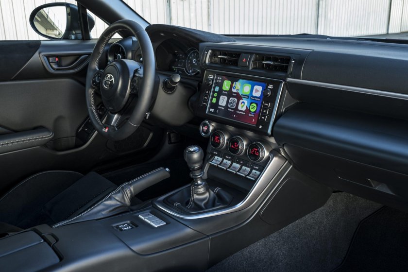 Toyota gr86 салон