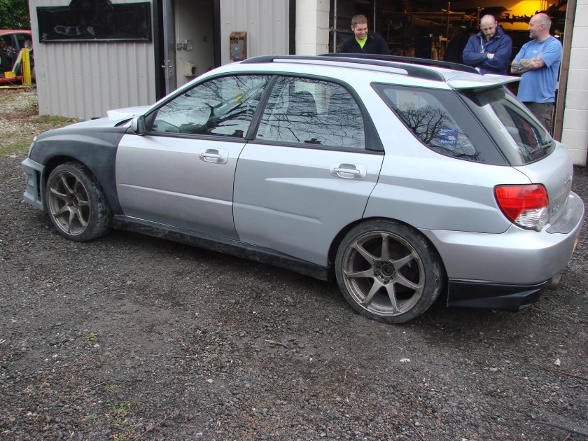 Subaru Impreza gg9