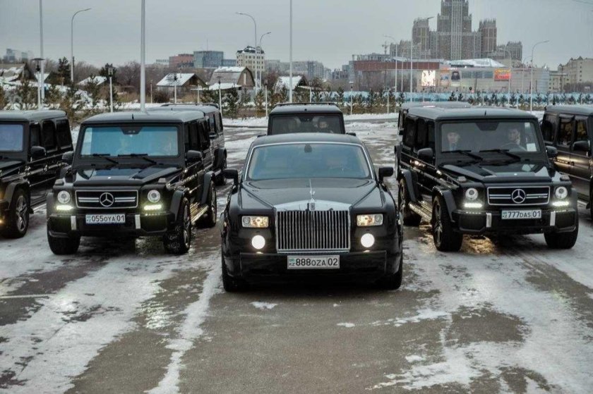 Кортеж Мерседес Гелендваген