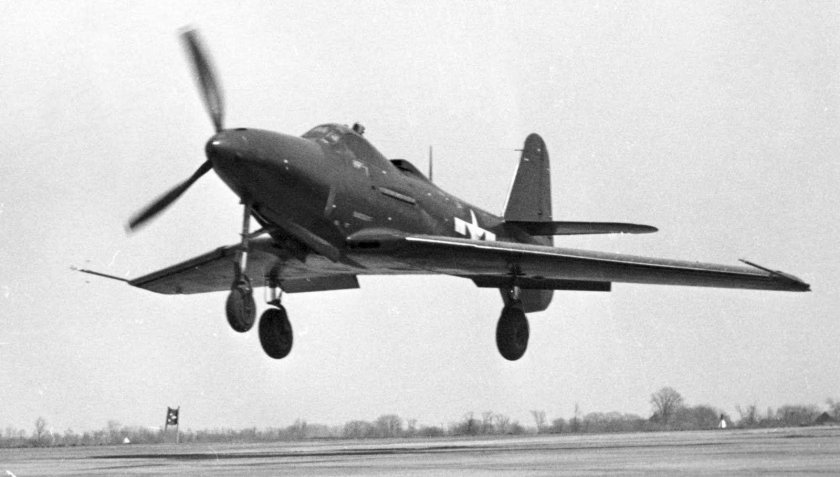 Самолет p-63 Кингкобра стреловидное крыло