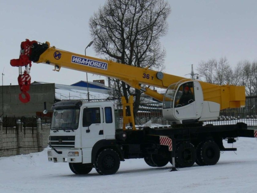 Автокран КС 55717