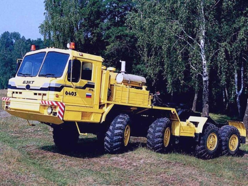 Тягач баз 6403