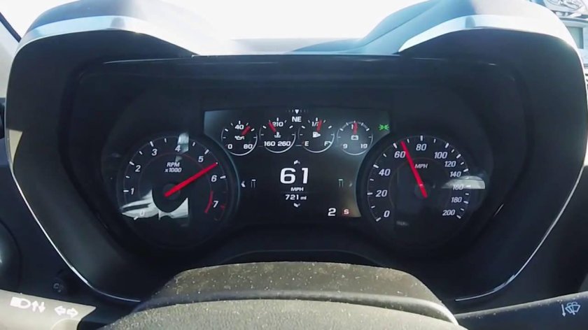 Приборная панель Камаро