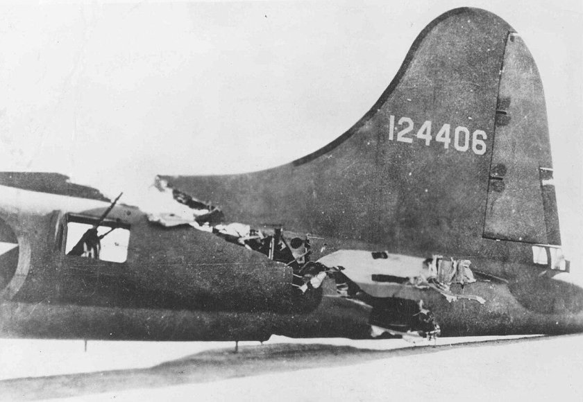 B 17 бомбардировщик