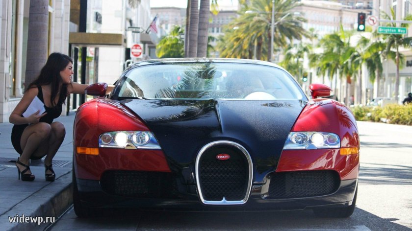 Автомобиль bugatti veyron