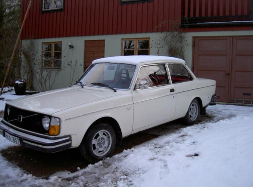 Volvo 242dl