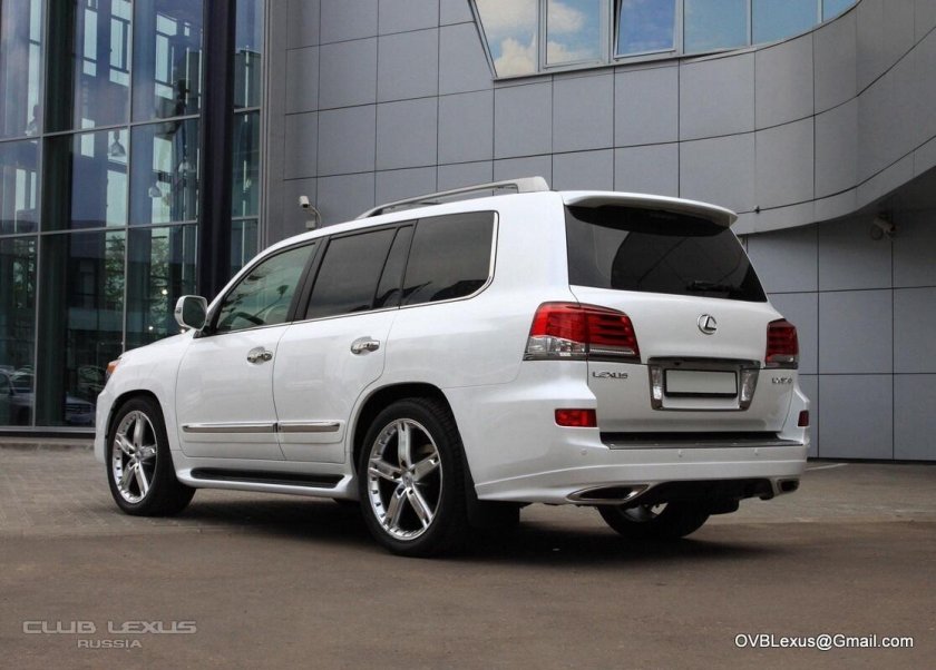 Lexus LX 570