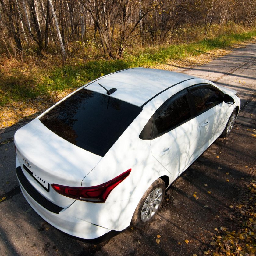 Шевроле Круз хэтчбек 2012 белый черная крыша