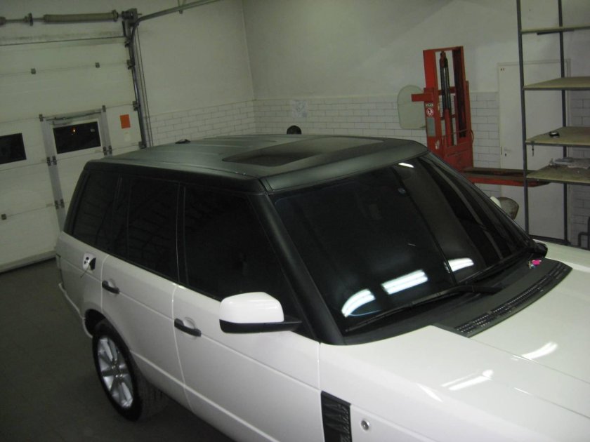 Белая ВАЗ 2111 С черной крышей