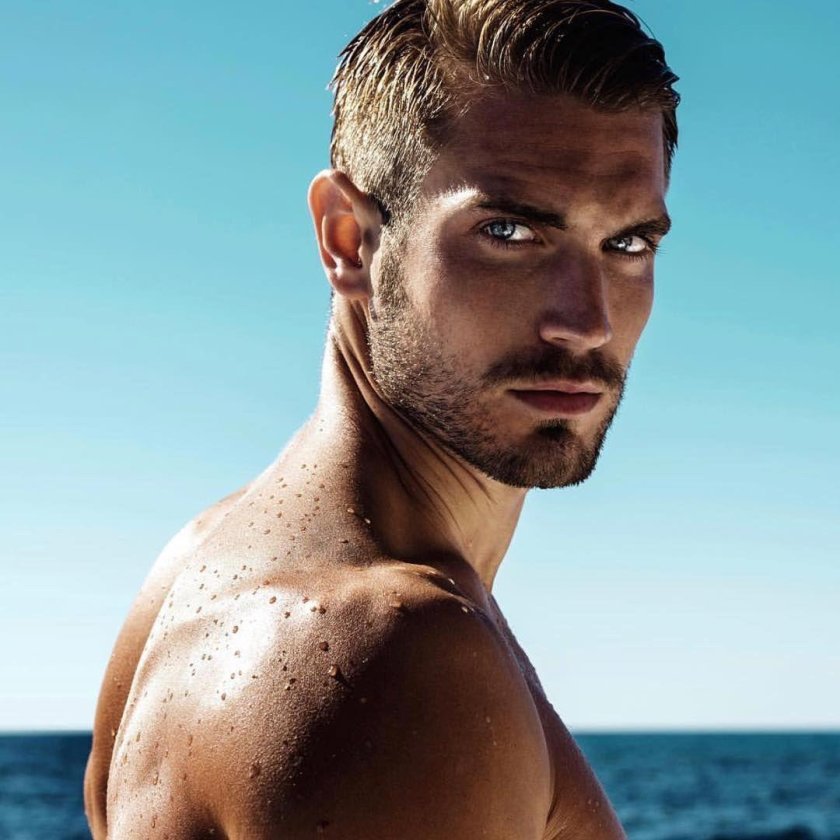 Лукас Блумс