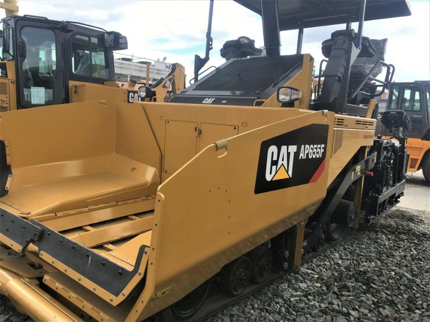 Гусеничный асфальтоукладчик Cat ap655f
