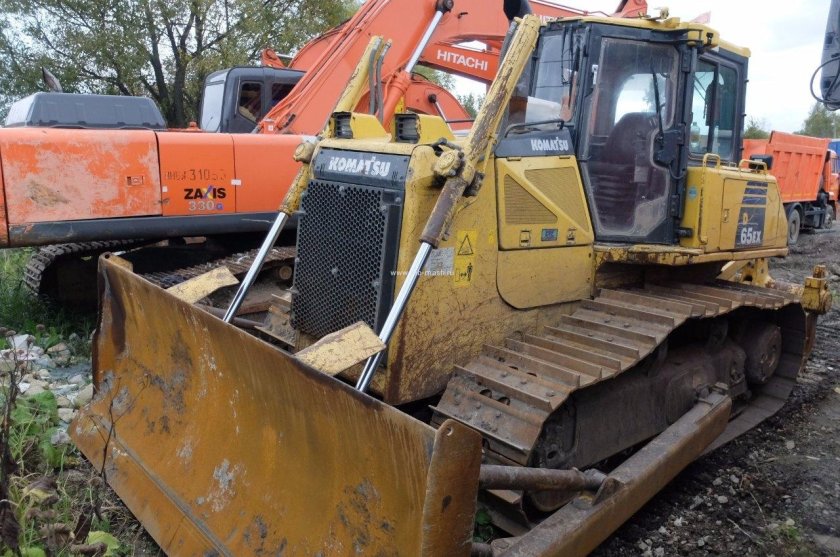 Бульдозер komatsu d 65