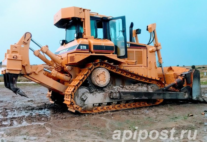 Бульдозер Cat d7r