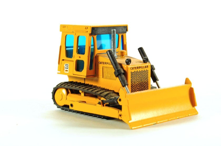 Бульдозер д-606