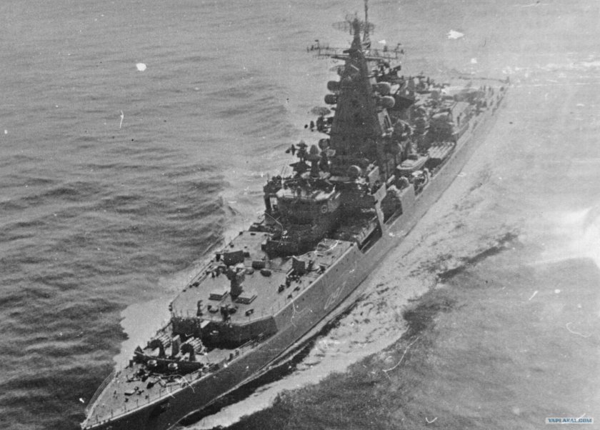 Ракетный крейсер проекта 1134 вице-Адмирал Дрозд