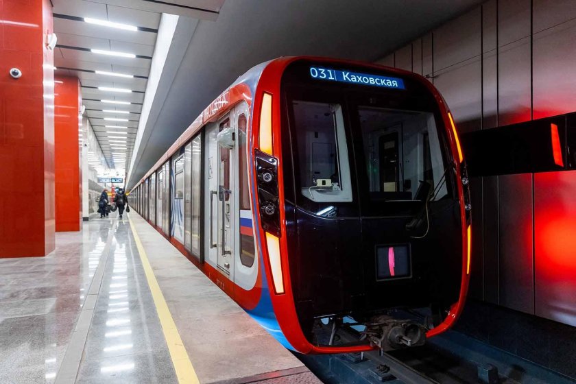 Метропоезд Москва 2020