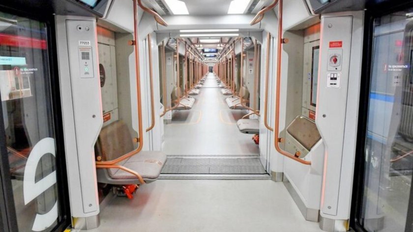 Вагон метро Москва 2022