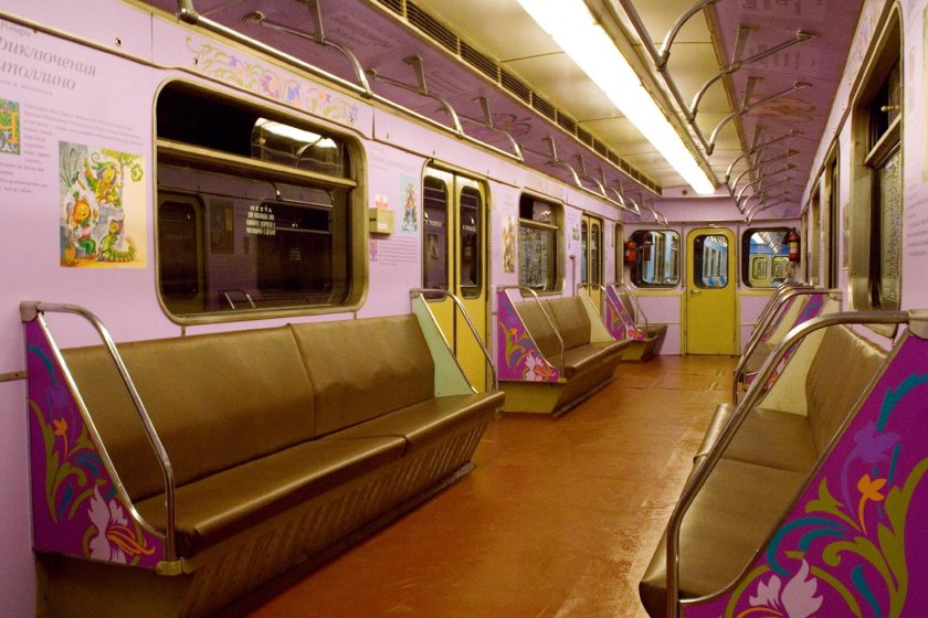 Москва вагон метро