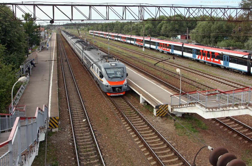 Станция Столбовая