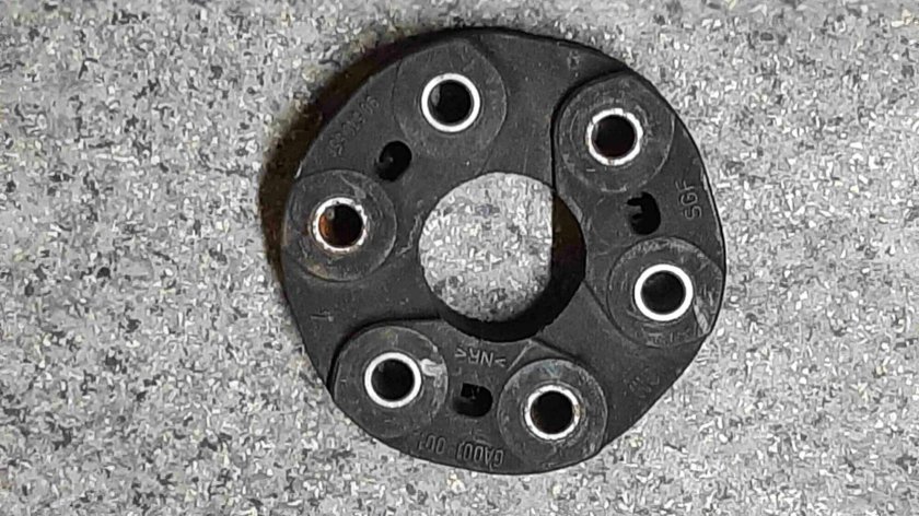 Опель Астра муфта на выпуск