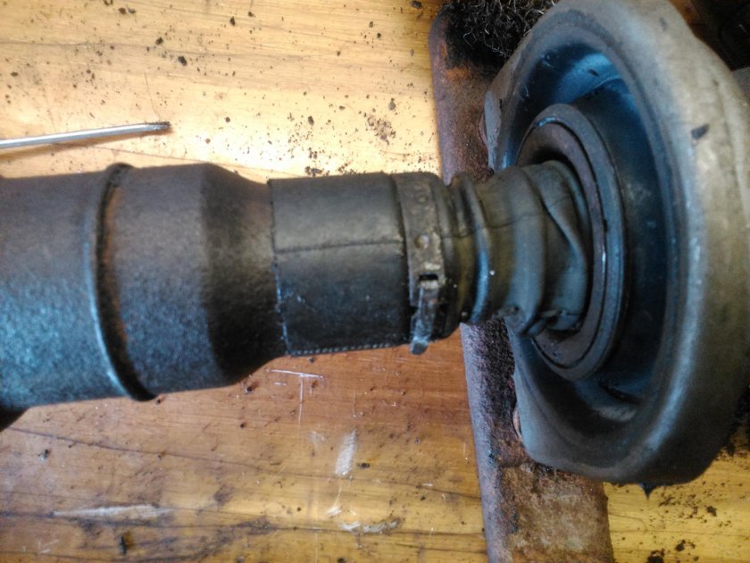 Кардан Опель Омега б 2.0