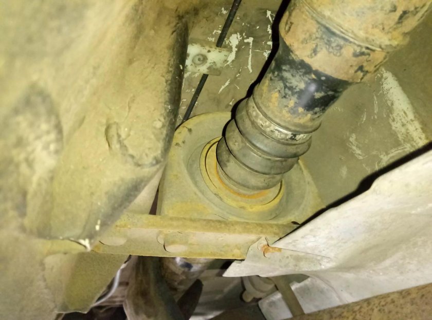 Подвесной подшипник Опель Омега б