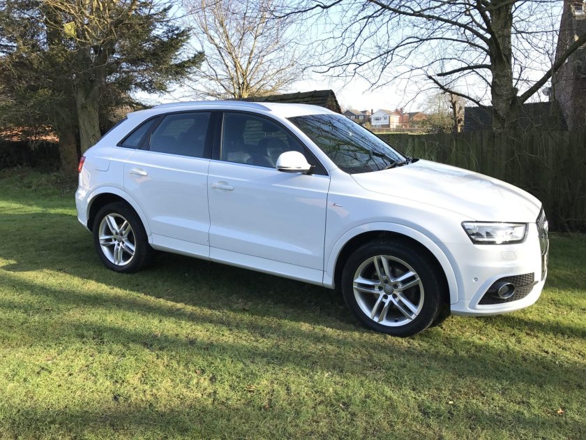 Audi q3 s line