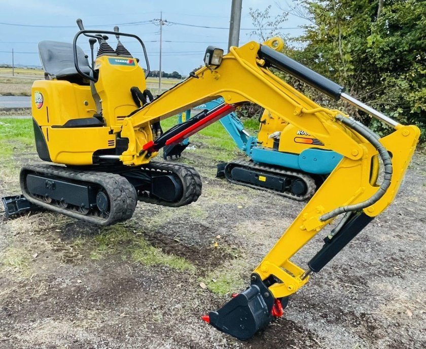 Мини экскаватор комацу